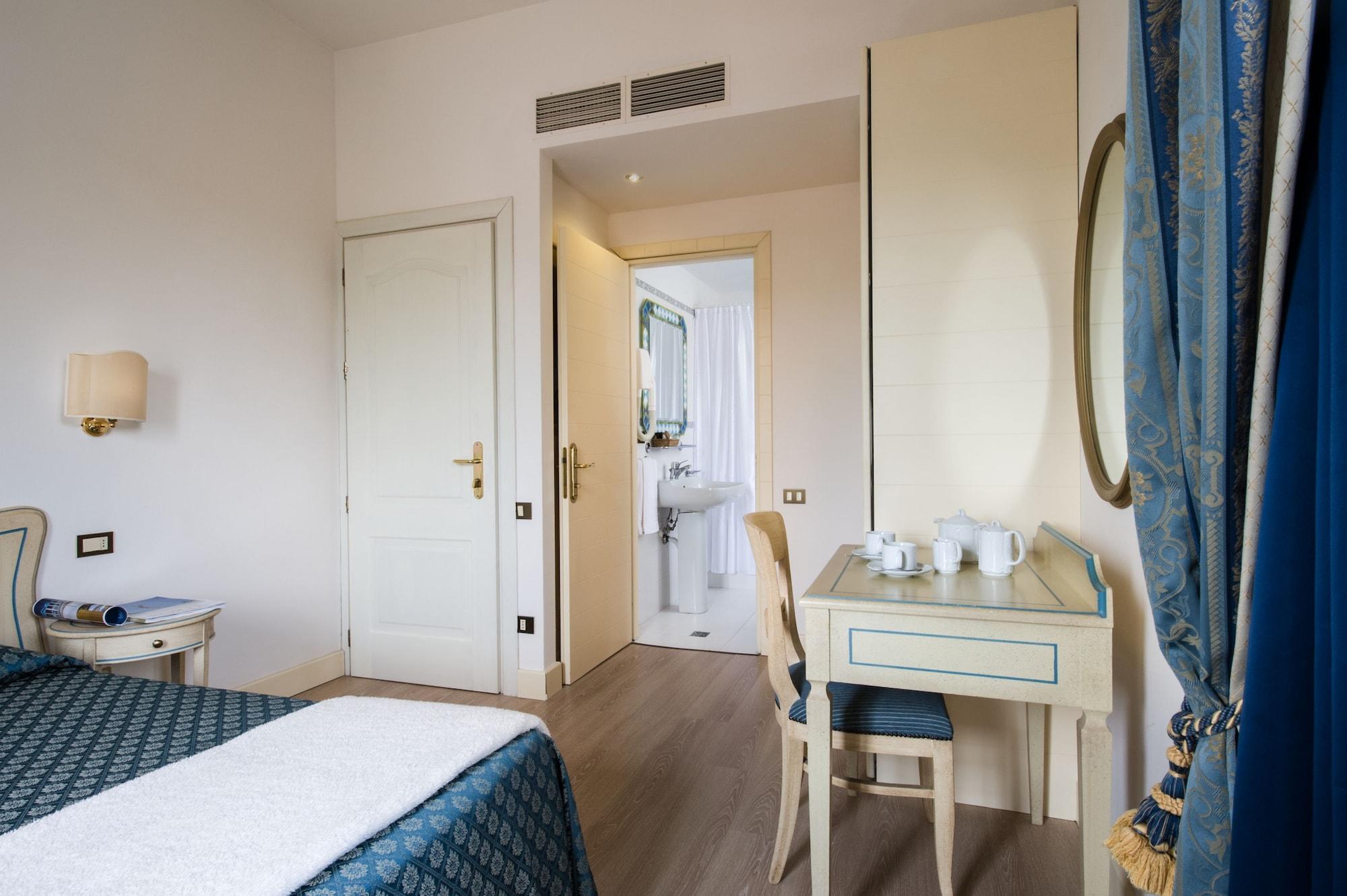 Hotel Goya Forte dei Marmi Exterior photo